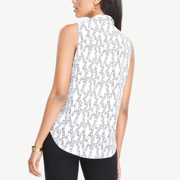 Ann Taylor Trellis Flower Tie Neck Button Shell - Picture 3 of 7